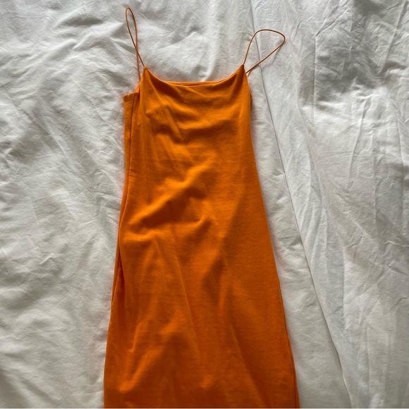 Orange dress - Picture 2 of 3